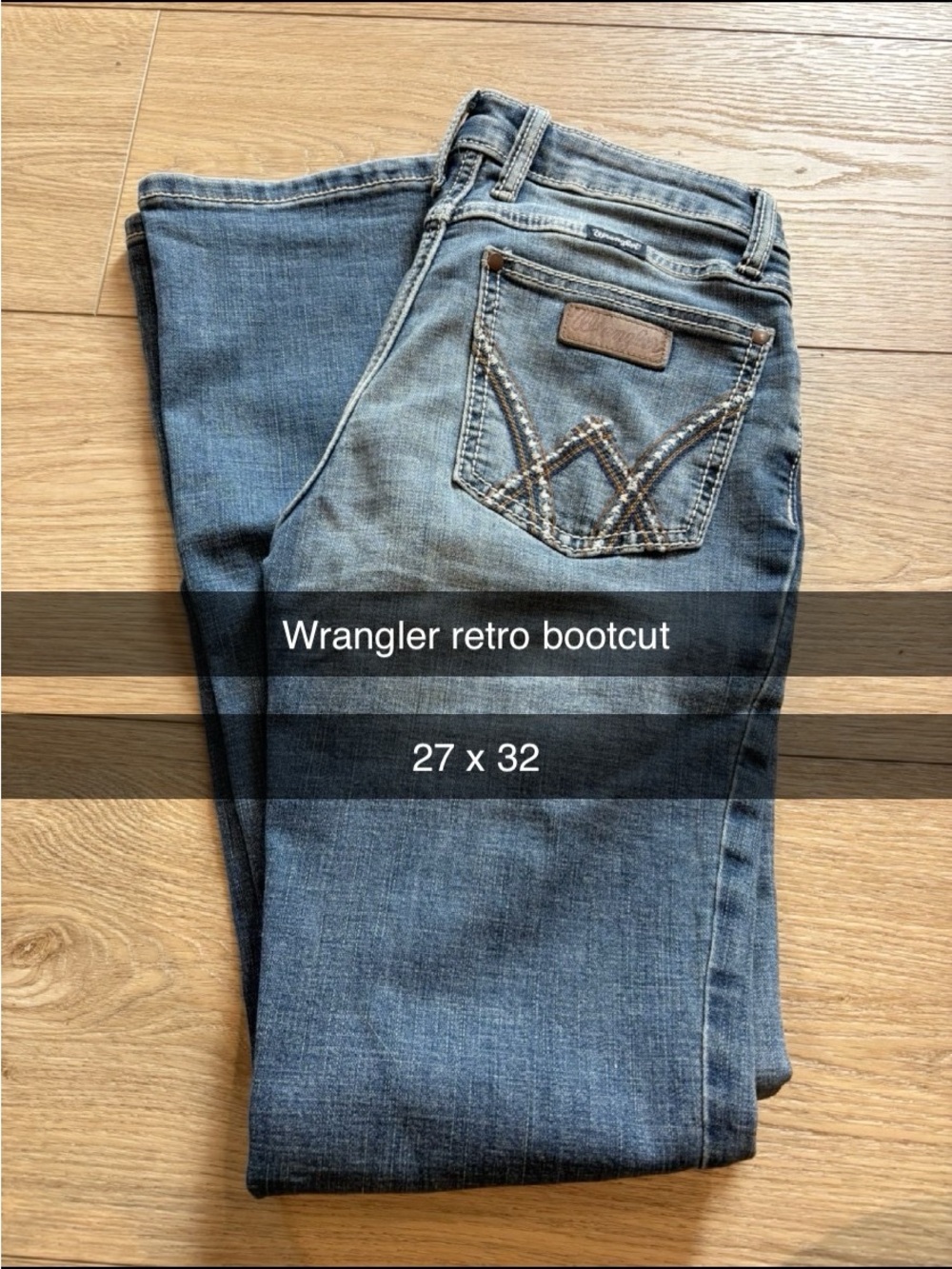 Wrangler Women's Bootcut Jeans - Medium Blue Wash